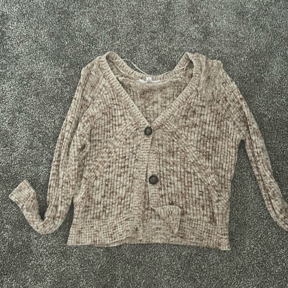 White and brown tan sweater
